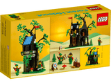 LEGO 40567 CASTLE SYSTEM FOREST HIDEOUT 258 PIECES LIMITED EDITION ***BOX DAMAGE***FOR STORE PICKUP ONLY***
