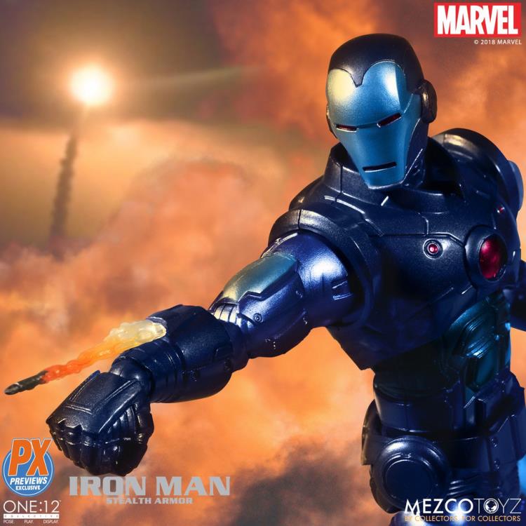 Invincible Iron Mezco Toyz Iron Man One:12 Collective Iron Man