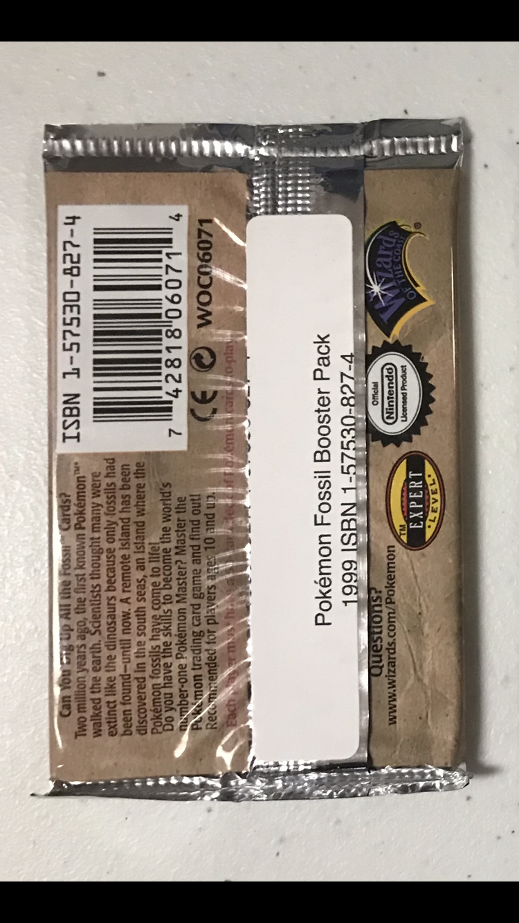 Pokemon : Fossil Unlimited Booster Pack Cards and Comics Central Pokemon : Fossil Unlimited Booster Pack Cards and Comics Central