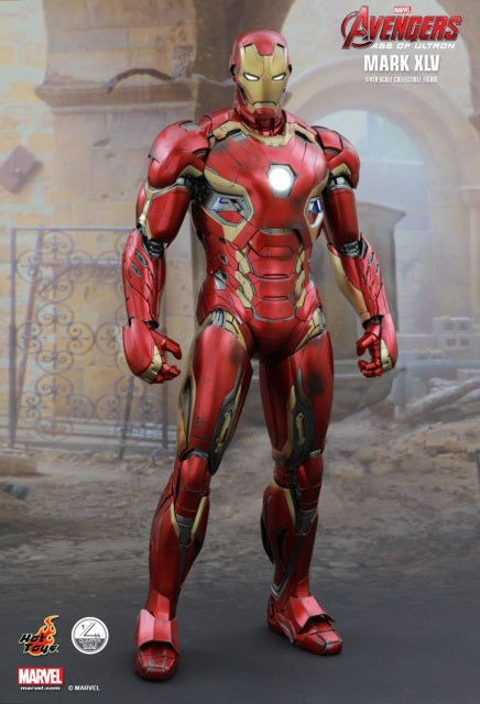 **CALL STORE FOR INQUIRIES** HOT TOYS QS006 MARVEL AVENGERS AGE OF ULTRON IRON MAN MARK XLV 1/4TH SCALE FIGURE