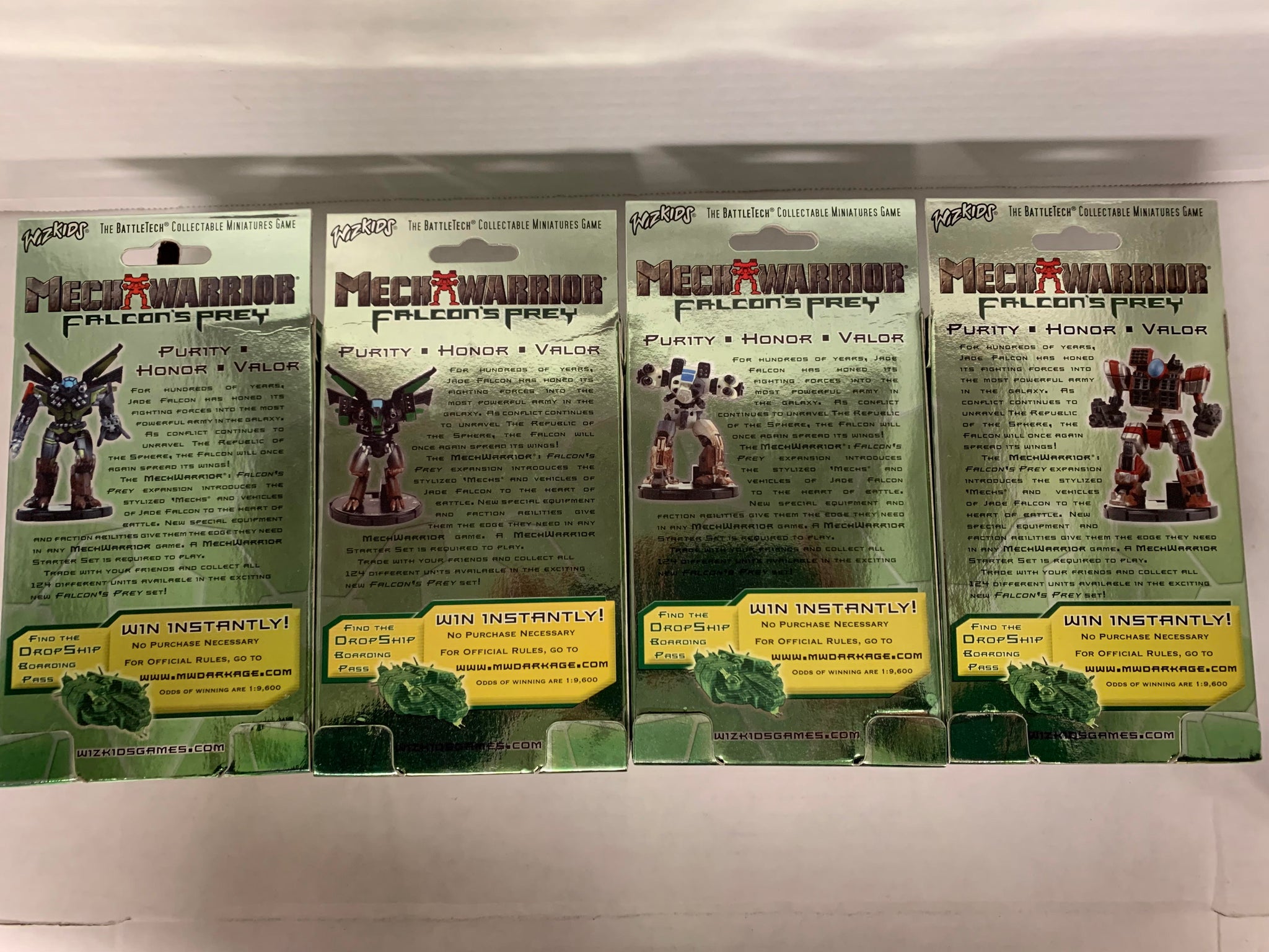 WIZKIDS MECHWARRIOR FALCONS PREY 4 BOOSTER PACK – Cards and Comics Central